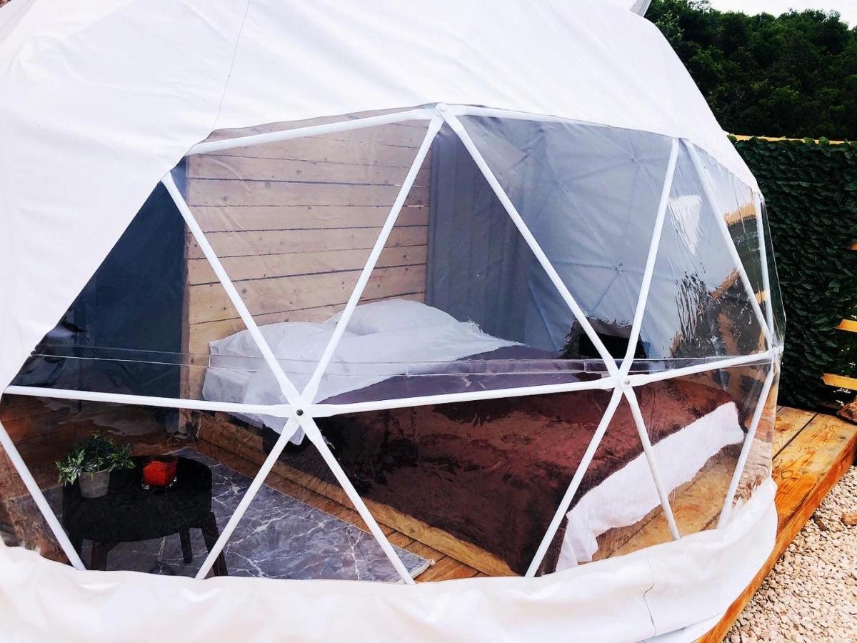 Villa Glamping Peninsula Lustica Rose à Tivat Extérieur photo